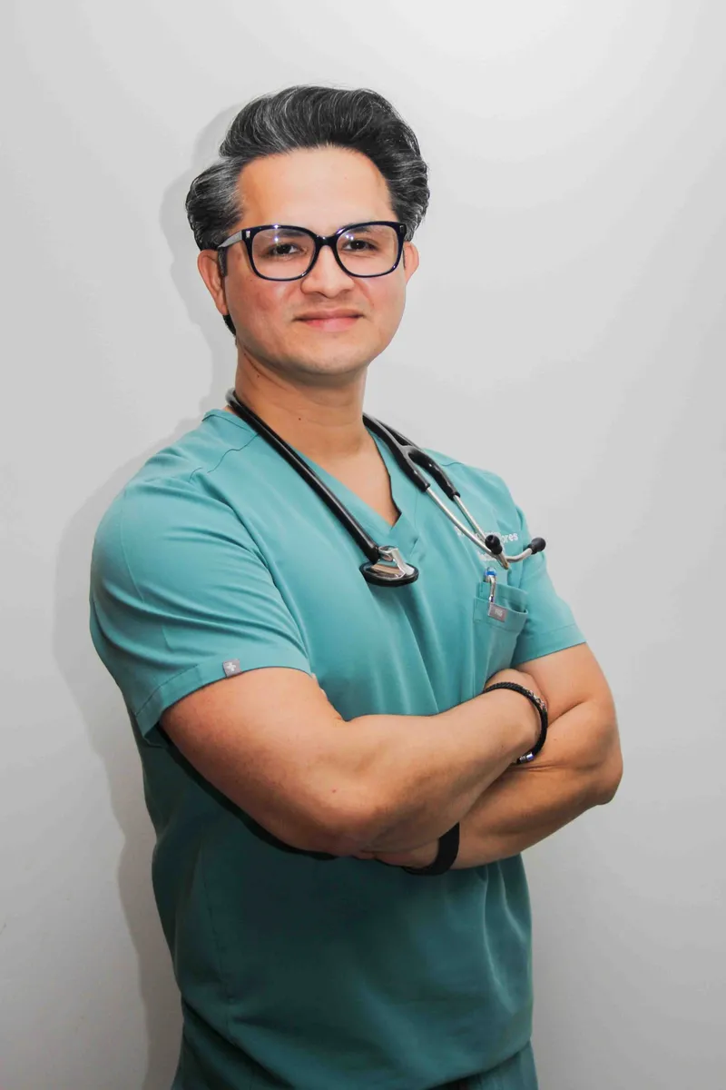 Dr. Ricardo Mancinas